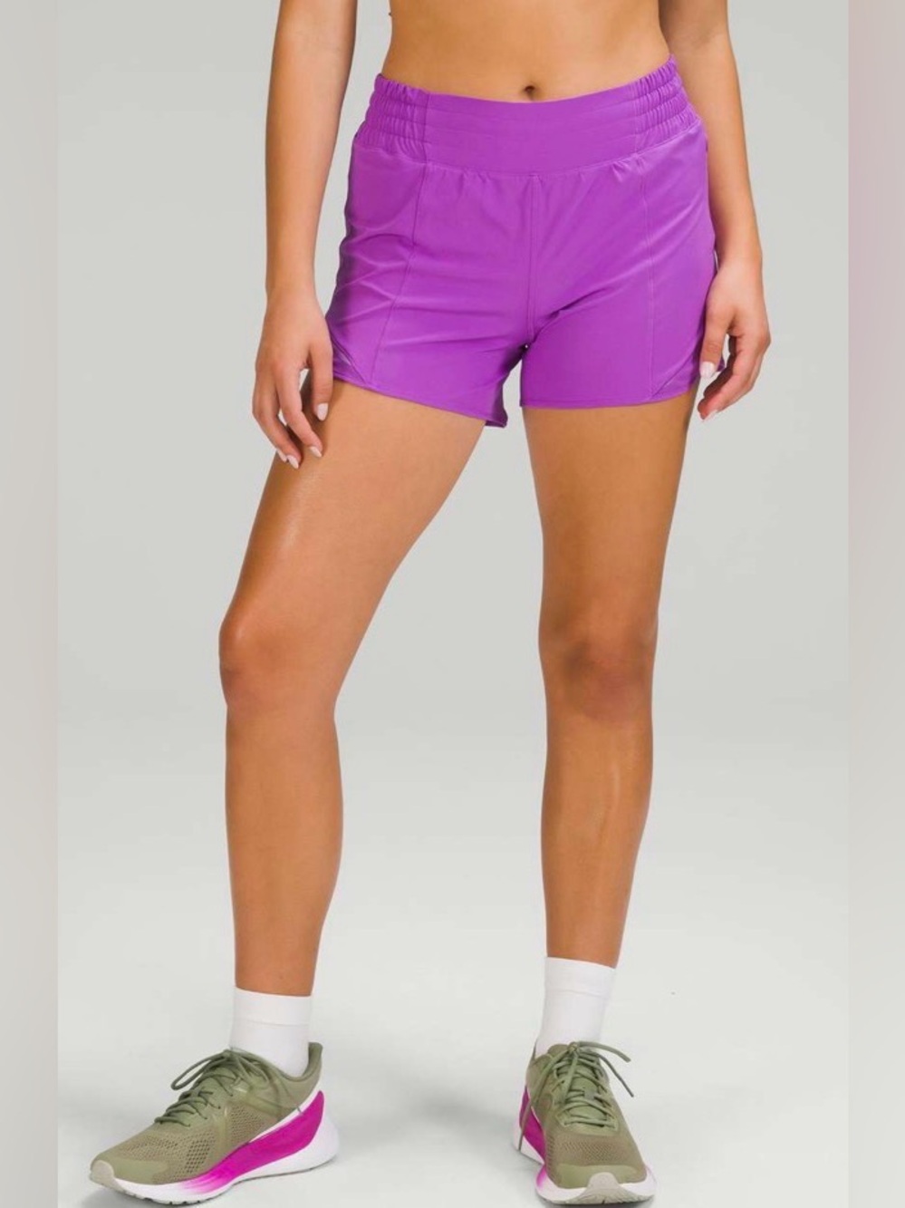 Lululemon Hotty Hot High-Rise Lined Short 4"
